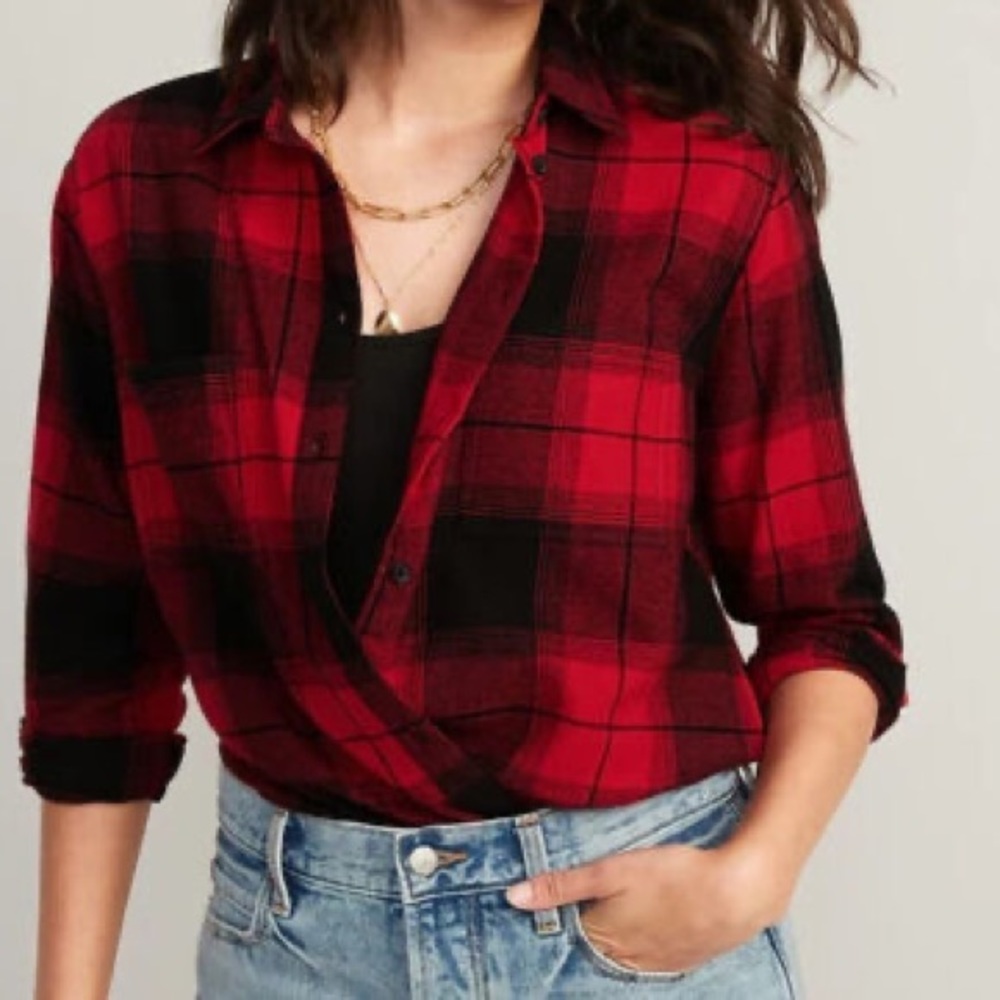 Brand New Old Navy Petite Long sleeved Cropped Boyfriend Red Buffalo Check 💖